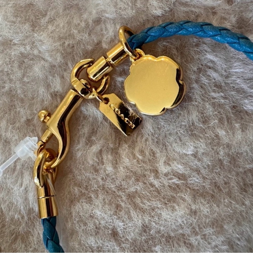 Coach Tea Rose Bracelet - Picture 4 of 4